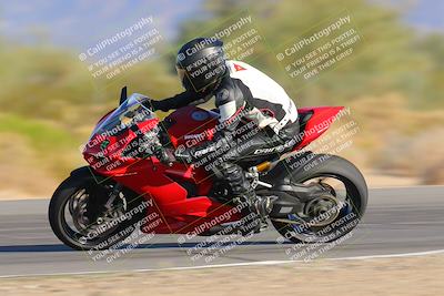 media/Nov-17-2023-Apex Assassins (Fri) [[c4a68d93b0]]/5-Trackday 2/7-Session 4 (Turn 8 Speed)/